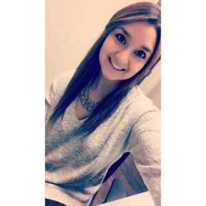 Meet your Posher, Daniela